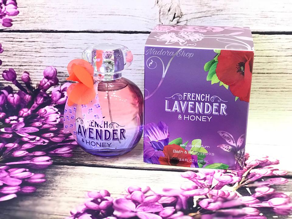 Quà tặng là hoa lavender cùng nước hoa