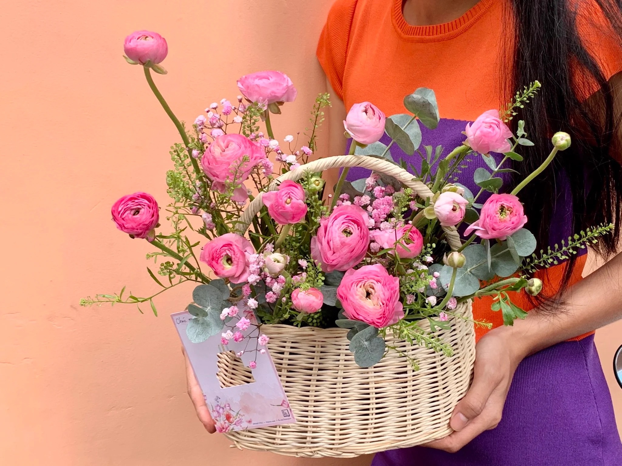 Các mẫu giỏ hoa tươi đẹp - Khám phá nghệ thuật trang trí từ thiên nhiên
